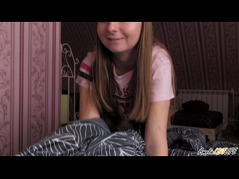 ❤️ Blondínka hlboko vysaje svoju BFF a dostane semeno do úst ❤️ Super sex na sk.sexonfire.ru